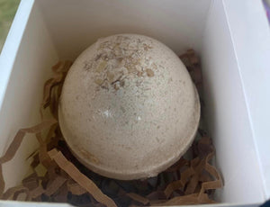 Oatmeal and Honey Bath Bomb