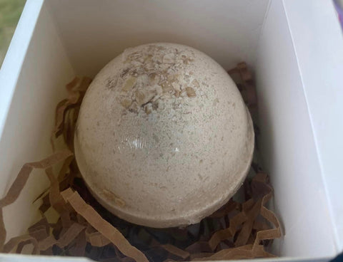 Oatmeal and Honey Bath Bomb